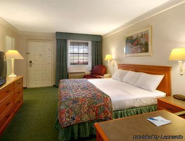 Hemp Inn Oklahoma City South Ruang foto