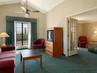 Hemp Inn Oklahoma City South Ruang foto
